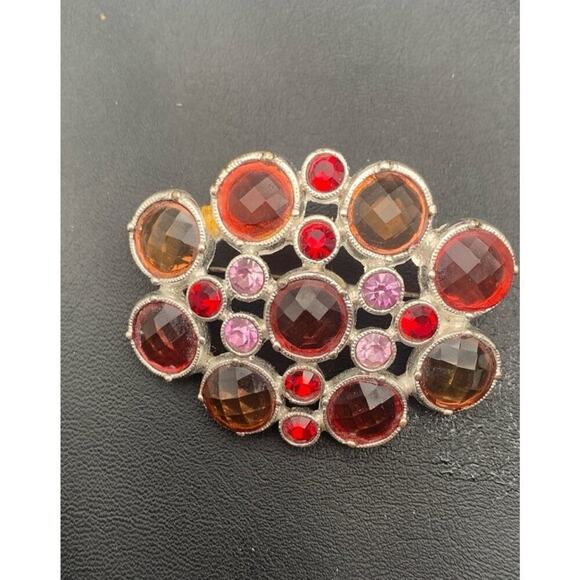 Vintage Multi Colored Faceted Rhinestone Silver Tone Brooch - Picture 2 of 4